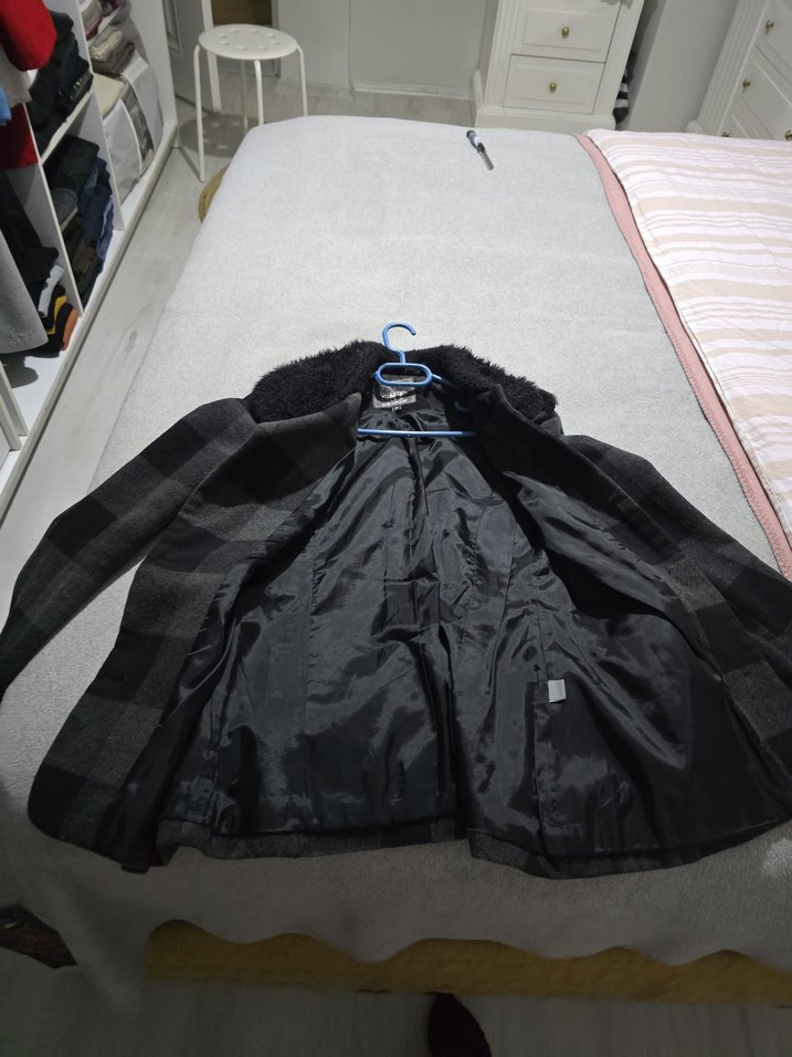 Düğmeli Gri Ekose Midi Kadın Kaban - Görsel 3