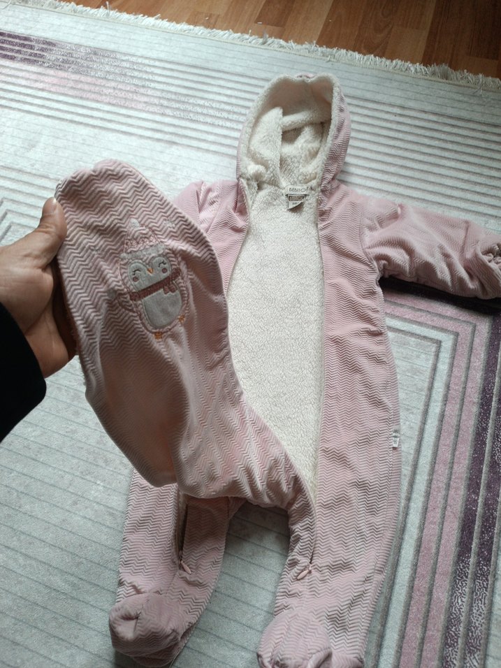 Pembe Örgü Bebek Kız Tulumu - Görsel 5