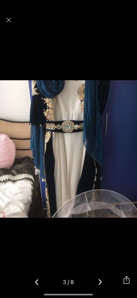 Uzun Kollu Mavi Nakışlı Kadın Kına Elbisesi - Görsel 4