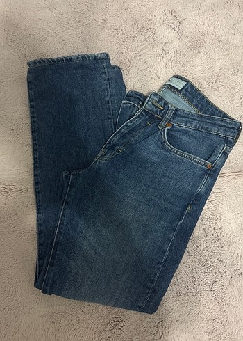 Levis Koyu Mavi Denim Jean