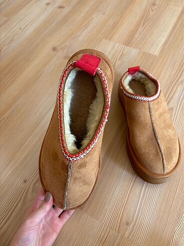 Ugg bot