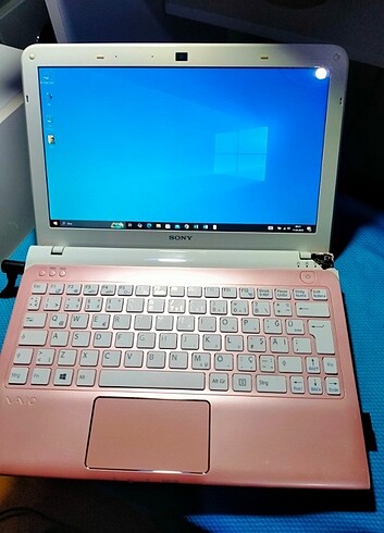 Sony Vaio laptop 