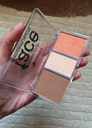 Essence kontür ve allık paleti