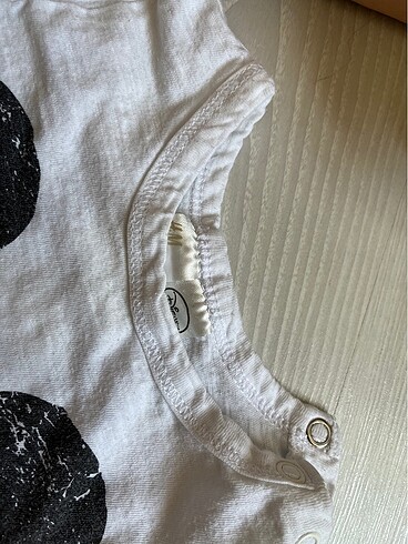6-9 Ay Beden beyaz Renk H&M tşirt