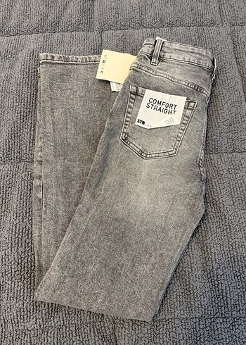 Stradivarius Yuksek Bel Gri Yikamali Rahat Kot Pantolon