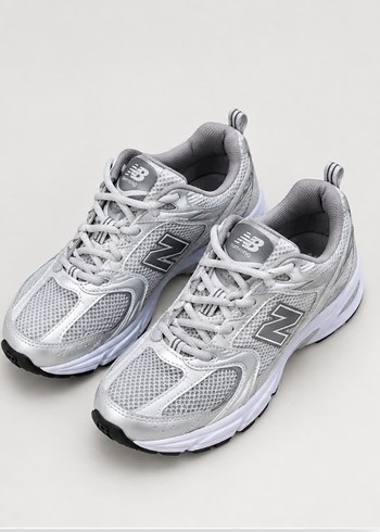 New Balance ürünü