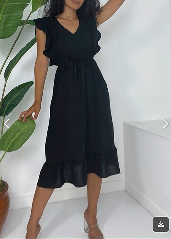 Siyah V Yakalı Fırfırlı Uzun Elbise - Görsel 3