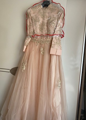 Uzun Kollu Pembe Nakışlı Nişan Elbisesi - Görsel 2