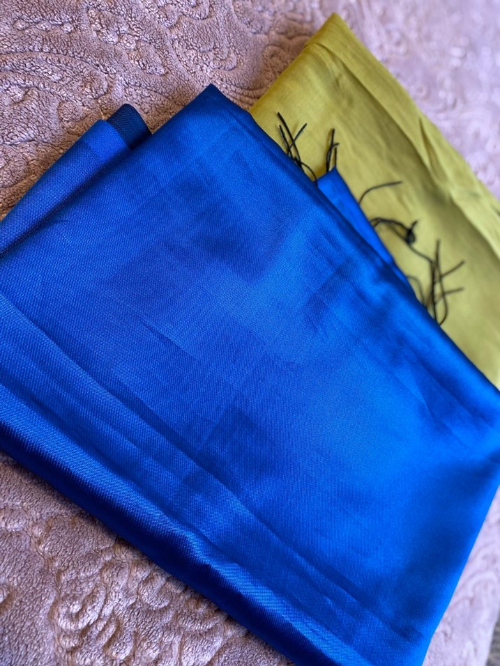 Parlak Mavi Kadın Saten Şal - Görsel 2