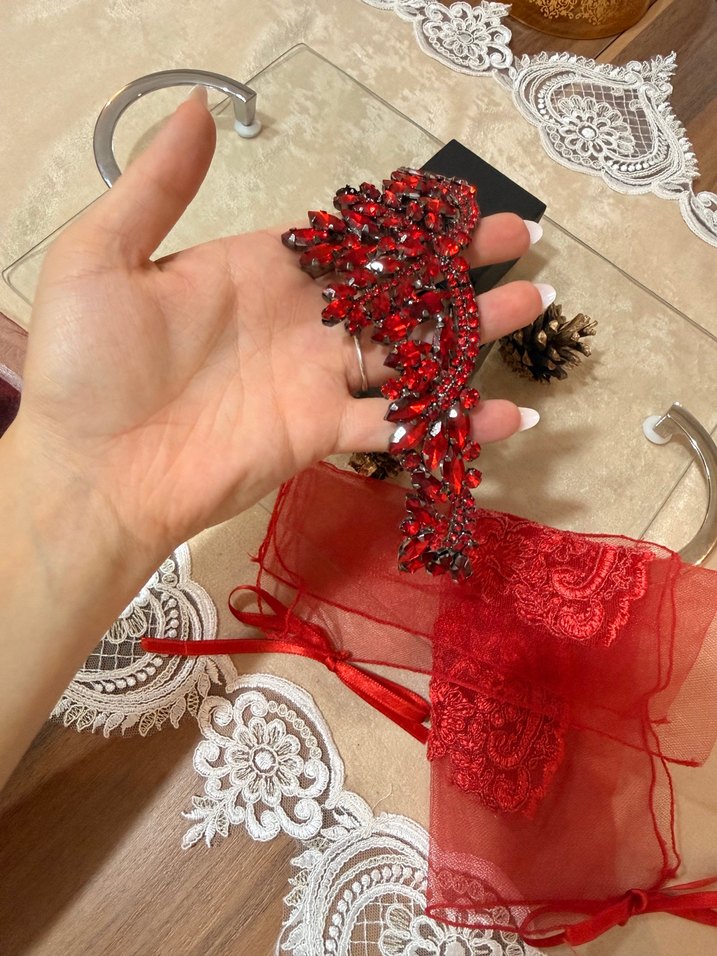 Kırmızı Tül & Dantel Aksesuar Seti & Kına tacı ve küpesi — görsel 7/8