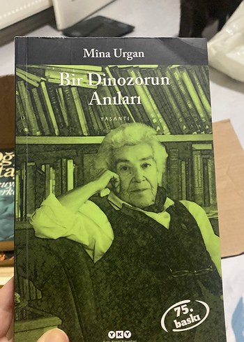 Bir Dinozorun Anıları - Mina Urgan