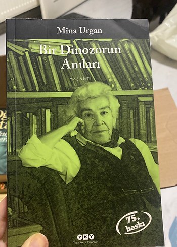Bir Dinozorun Anıları - Mina Urgan