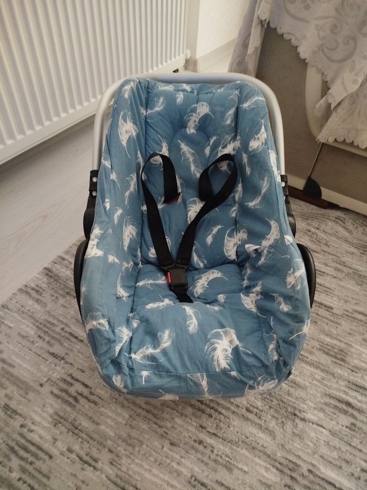 Mavi Desenli Bebek Oto Koltuğu - Görsel 2