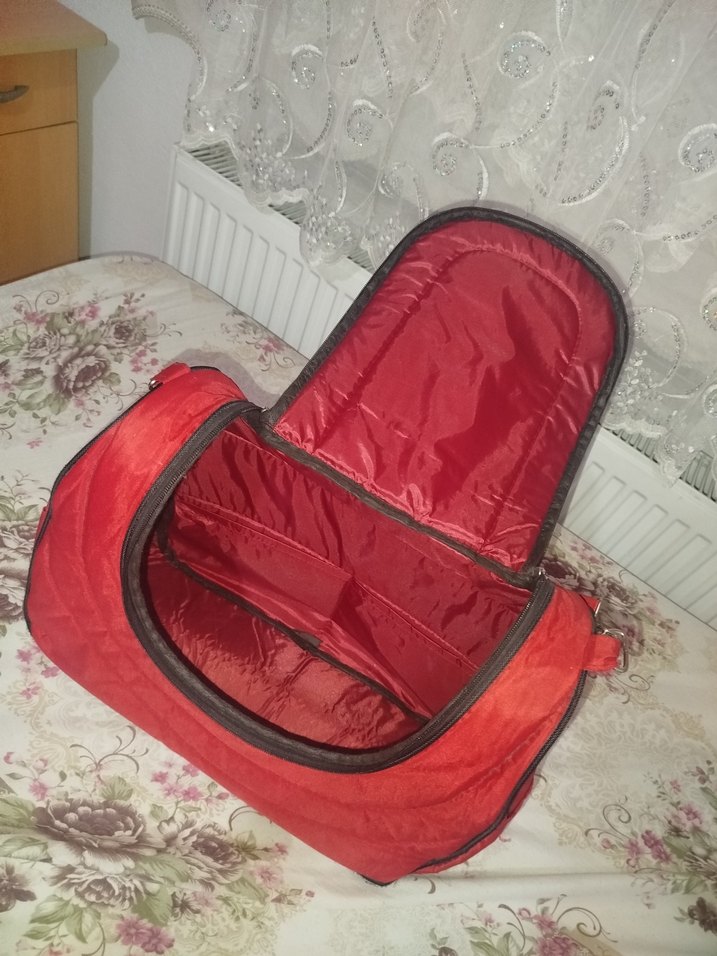 Renkli Baskılı Kırmızı Bebek Çantası - Görsel 3