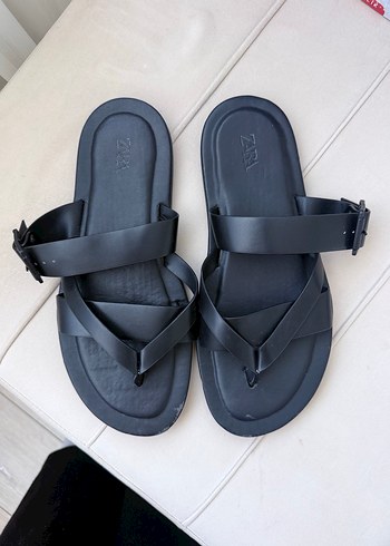 Zara Siyah Minimal Sandalet