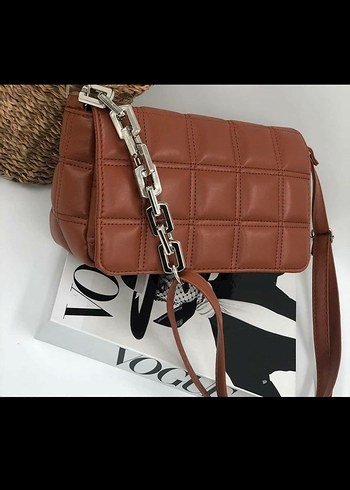 Zara Kahverengi Kemer Detaylı Deri Kadın Çanta