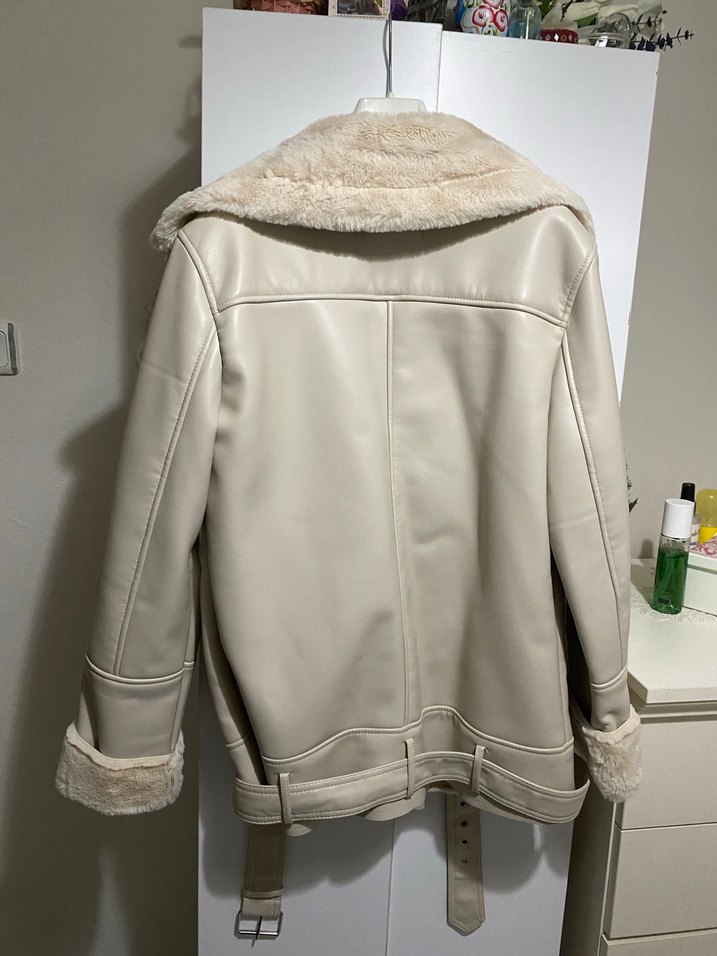 Stradivarius Deri Ceket - Görsel 3