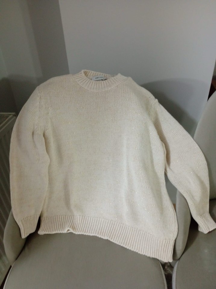 Beyaz Örgü Kadın Kazak - Görsel 3