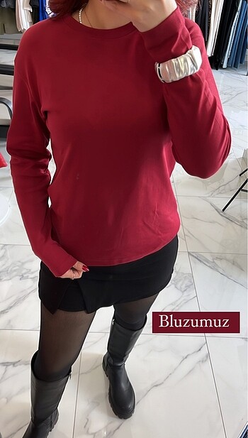 Kırmızı bluz