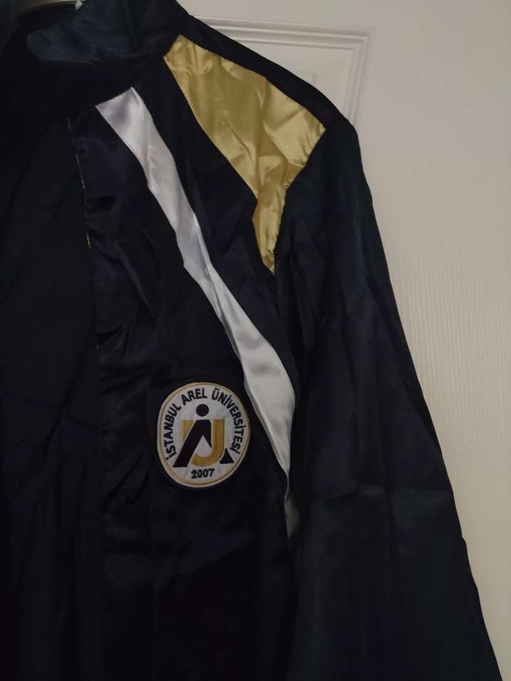 arel mezuniyet cüppesi ve kepi - Görsel 5