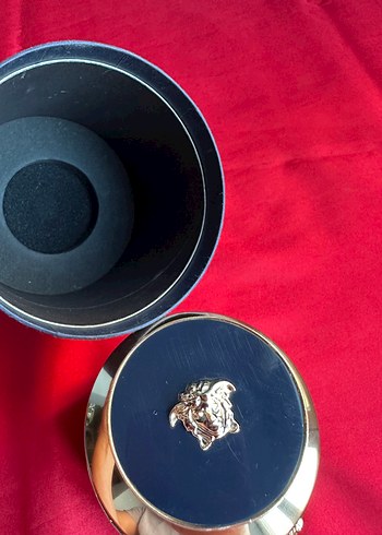 Beden Versace Dylan Blue Kadın Parfümü 100 ml