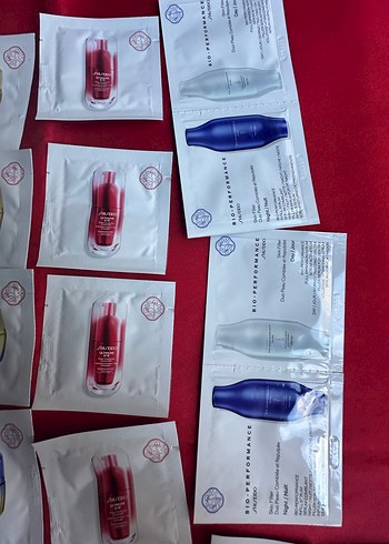 Shiseido Vital Perfection - Görsel 6