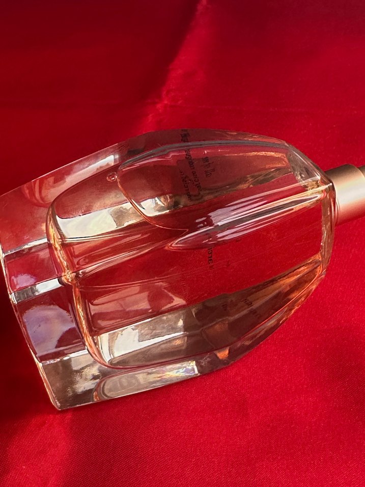 Narciso Rodriguez All of Me Kadın Parfümü - Görsel 3