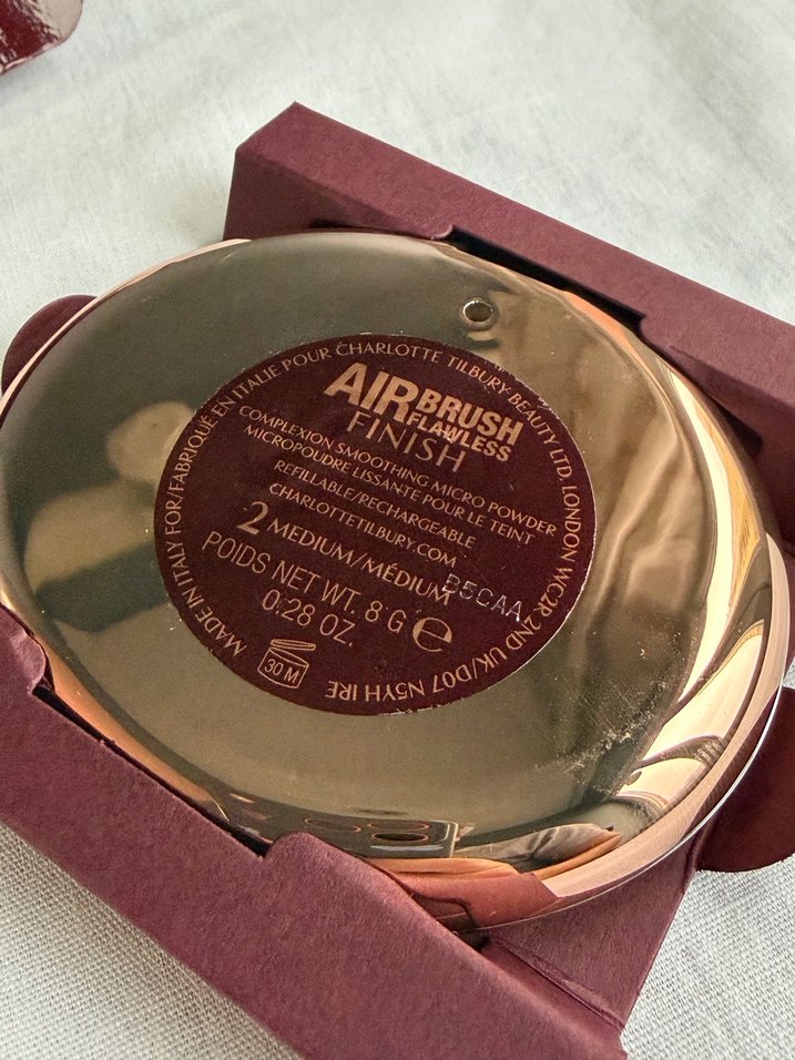 Charlotte Tilbury Airbrush Flawless Finish Pudra 8g - Görsel 5