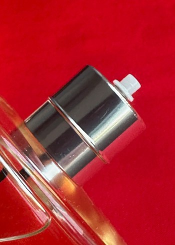 Yves Saint Laurent L'Homme Erkek Parfümü - Görsel 8