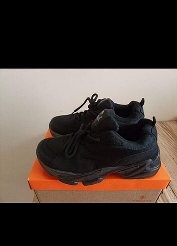 Siyah spor ayakkabı tonny black