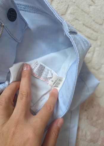 Defacto Beyaz Kadın Pastel Denim Şort