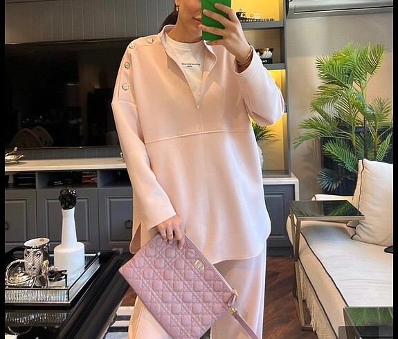 Pembe sweat
