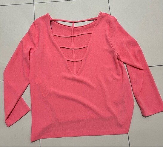 Zara Bluzz