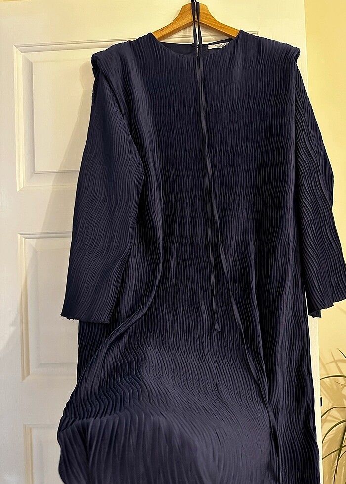 Hoops marka Lacivert piliseli elbise - Görsel 2