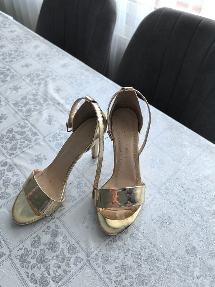 Altın Renkli Stiletto Topuklu Kadın Abiye Ayakkabı - Görsel 5