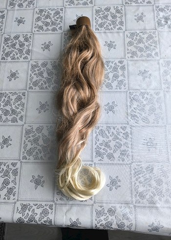 Bej Püsküllü Kadın Saç Aksesuarı - Görsel 3