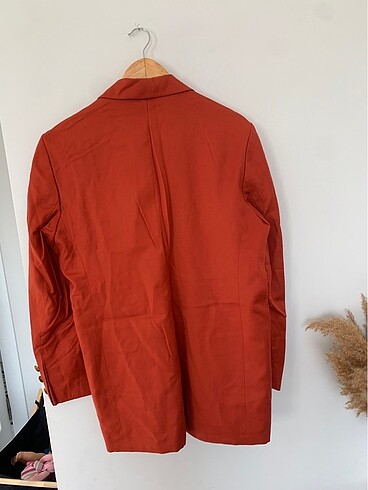 Collezione Ceket ve kırmızı gömlek