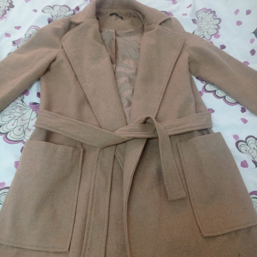 Trendyol marka kadın palto - Görsel 2