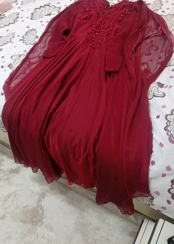 Bordo Uzun Abiye Elbise ve şalı ile - Görsel 3