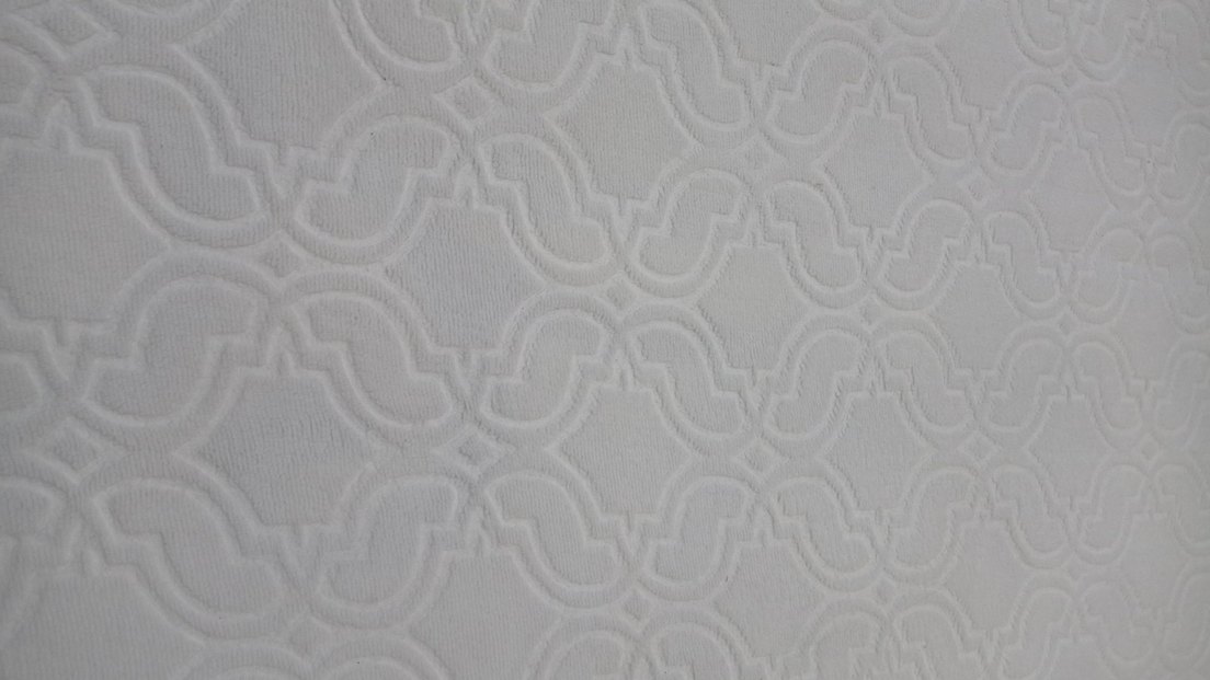 6 MT Beyaz  kabartma desenli halı Örtüsü - Görsel 2