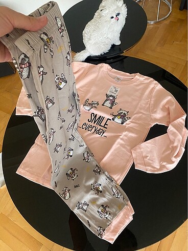 Diğer uzun kollu kız çocuk pijama takımları