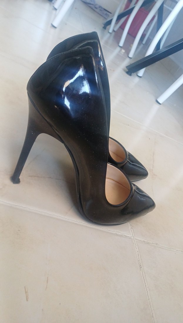 Parlak Siyah Yılan Desenli Stiletto Topuklu - Görsel 4