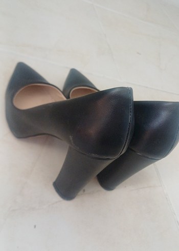 Siyah Rugan Tokalı Stiletto - Görsel 4