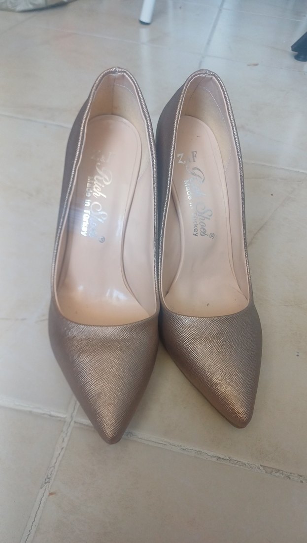 Bej Deri Stiletto Yılan Desenli Kadın Ayakkabı - Görsel 2