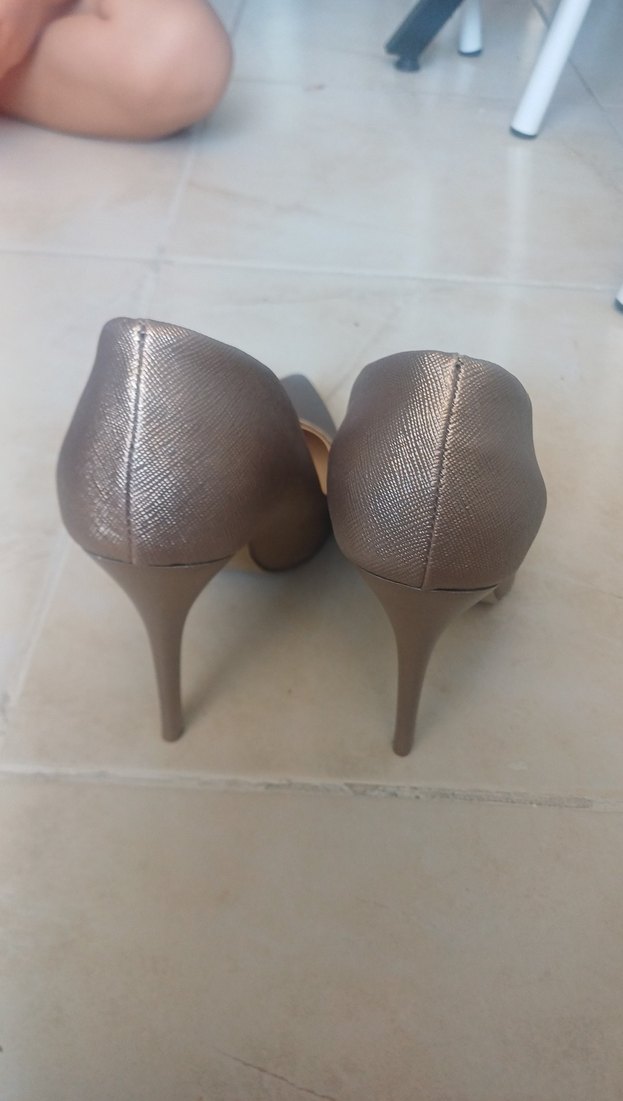 Bej Deri Stiletto Yılan Desenli Kadın Ayakkabı - Görsel 5