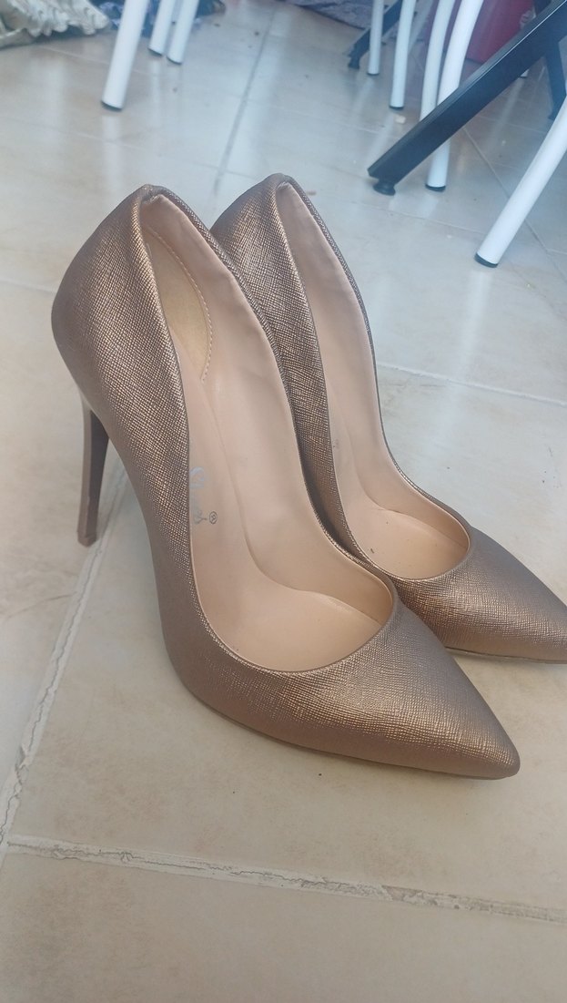 Bej Deri Stiletto Yılan Desenli Kadın Ayakkabı - Görsel 3