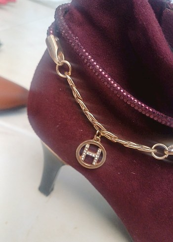 Bordo Zincir Detaylı Süet Stiletto Bot - Görsel 6