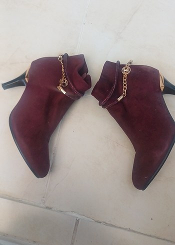 Bordo Zincir Detaylı Süet Stiletto Bot - Görsel 5