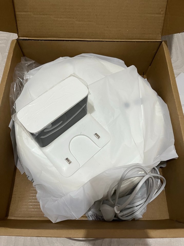 Beyaz xiaomi süpürge - Görsel 4