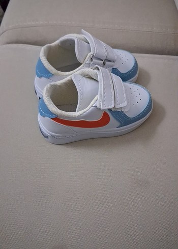 Beyaz Erkek Bebek İlk Adım Ayakkabısı Velcro - Görsel 2